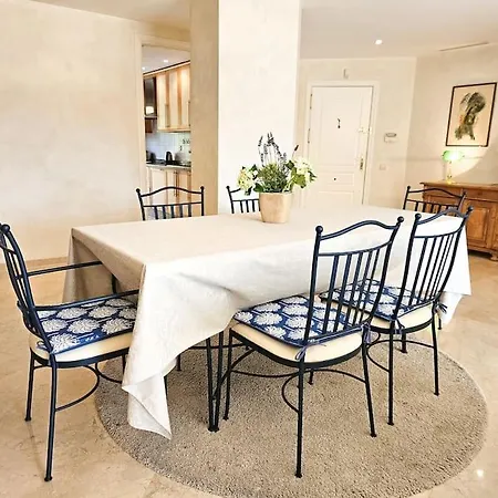 Greenlife - Spacious In Rio Real Apartment Marbella