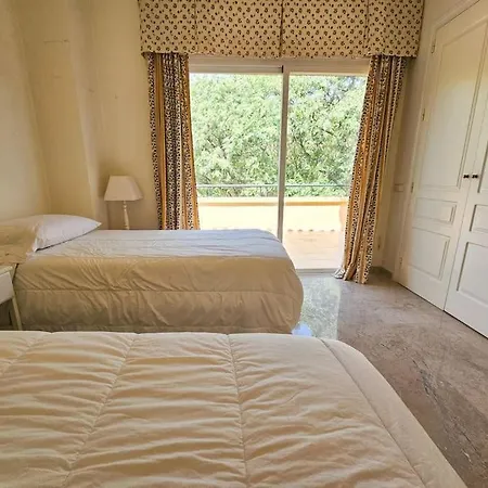 Greenlife - Spacious In Rio Real *